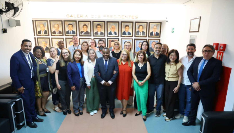 Centro de Reabilitação Dr. Arnaldo Pezzuti Cavalcanti é celebrado pelos parlamentares