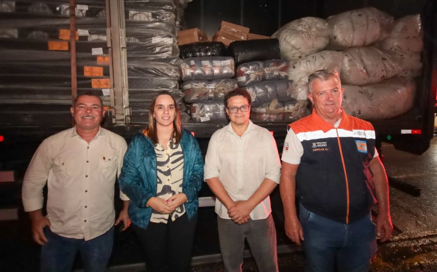 Assistência Social  distribui cestas e kits à famílias atingidas pelas chuvas