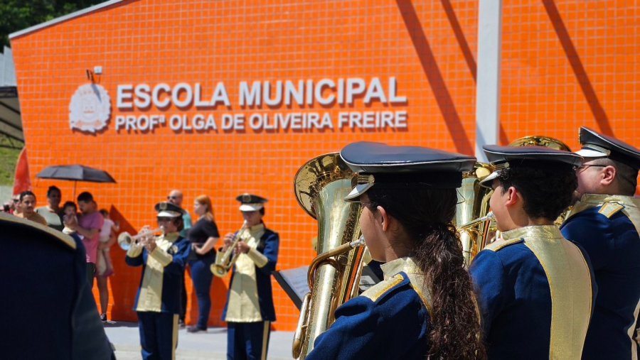 Escola Municipal “Professora Olga de Oliveira Freire”, em Guararema, celebra um ano