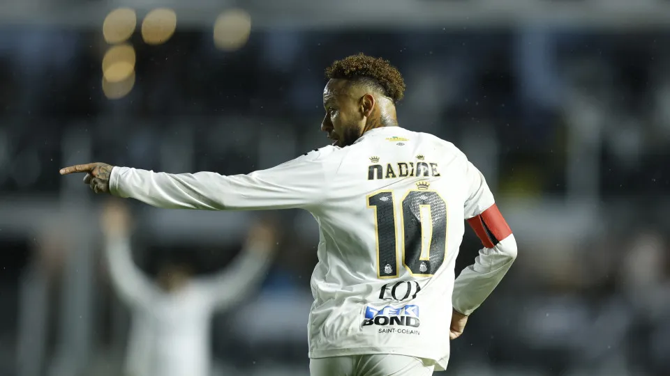 STJD nega anulação de jogo pedida pelo Santos por substituição de Neymar