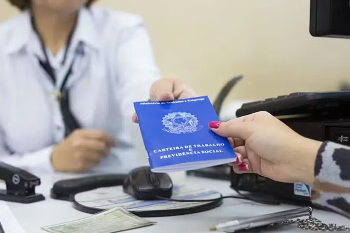 Alto Tietê tem mais de 4 mil vagas de emprego nesta segunda-feira; confira lista