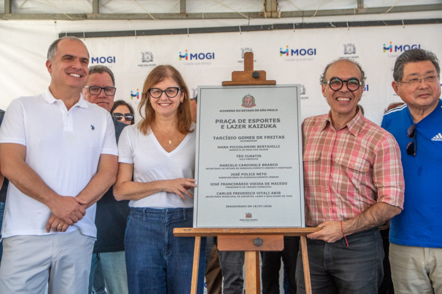Mara Bertaiolli inaugura Praça Kaizuka, novo espaço de esporte, lazer e convivência para moradores de Cezar de Souza 