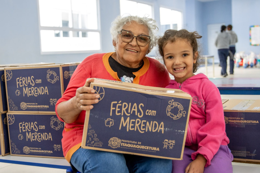 Itaquá conclui entrega de 40 mil cestas de alimentos na ação 'Férias com Merenda'