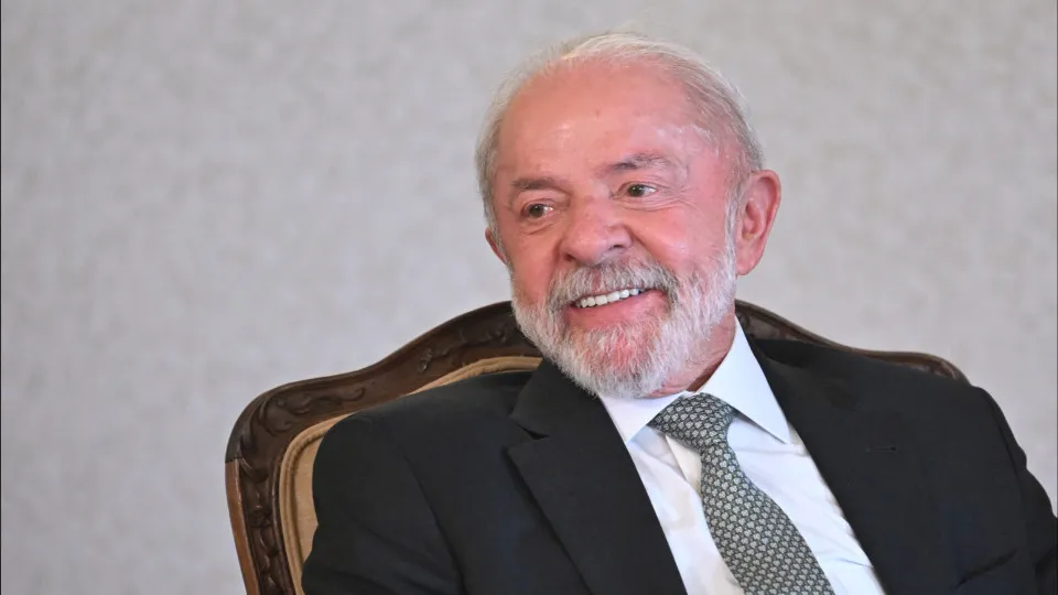 Lula critica interferência de Trump e Milei nas eleições brasileiras
