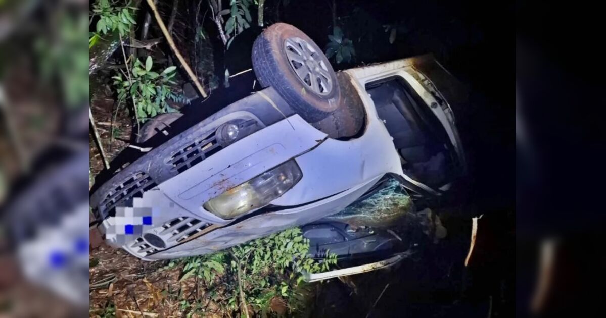 Capotamento na PRC-369 deixa uma mulher morta e motorista ferido