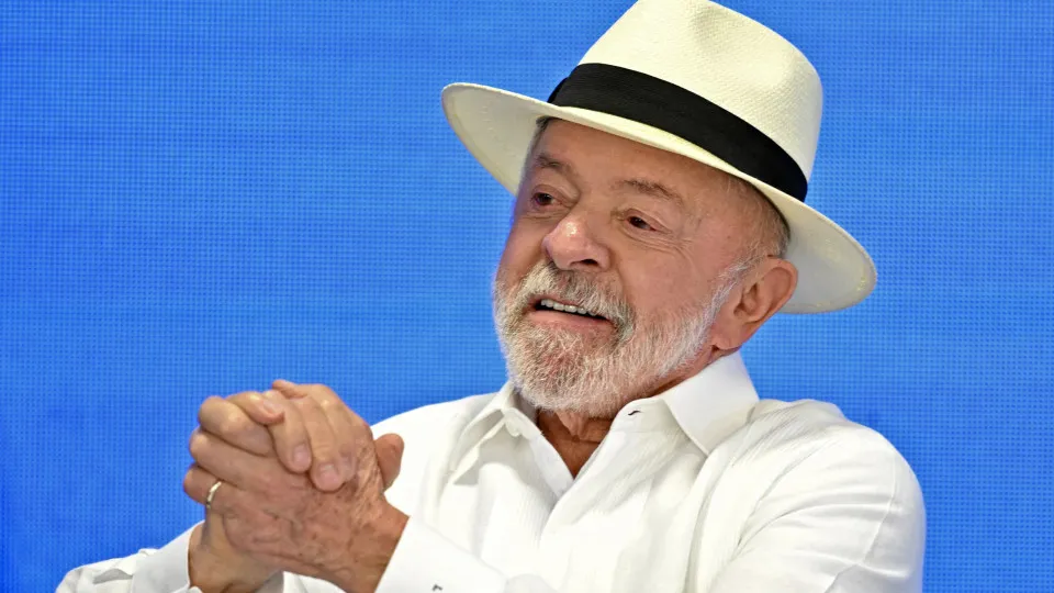 Lula declara ao TSE que patrimônio caiu R$ 2,6 milhões em relação a 2022