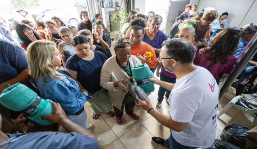 Em Mogi,  Campanha do Agasalho entra na reta final com entrega no Jardim Camila