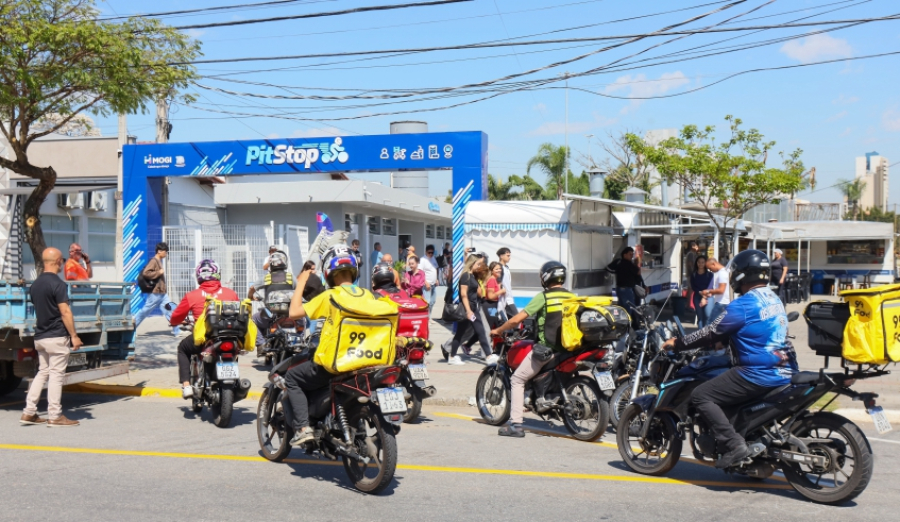 Mogi das Cruzes ganha  Pit Stop, espaço para motoboys e motogirls ao lado do Terminal Estudantes