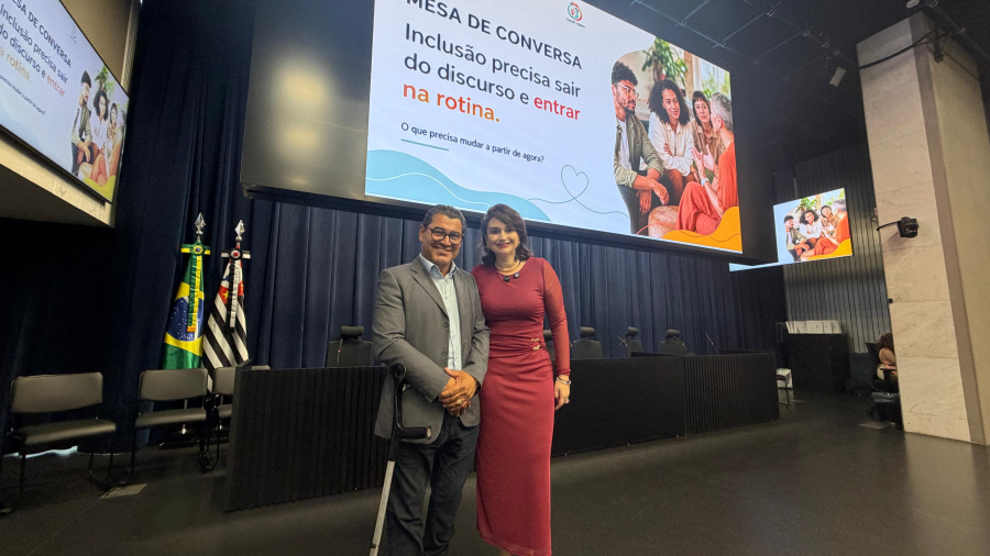 Arujá participa de lançamento de plataforma voltada à inclusão e apoio às famílias atípicas