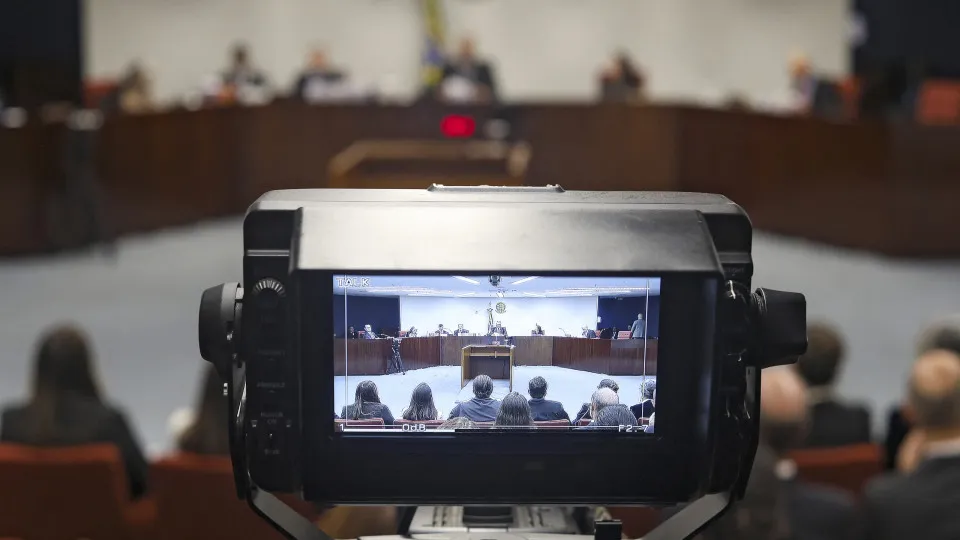 Situação do STF é dramática, a Corte também está polarizada, diz advogado Sérgio Renault