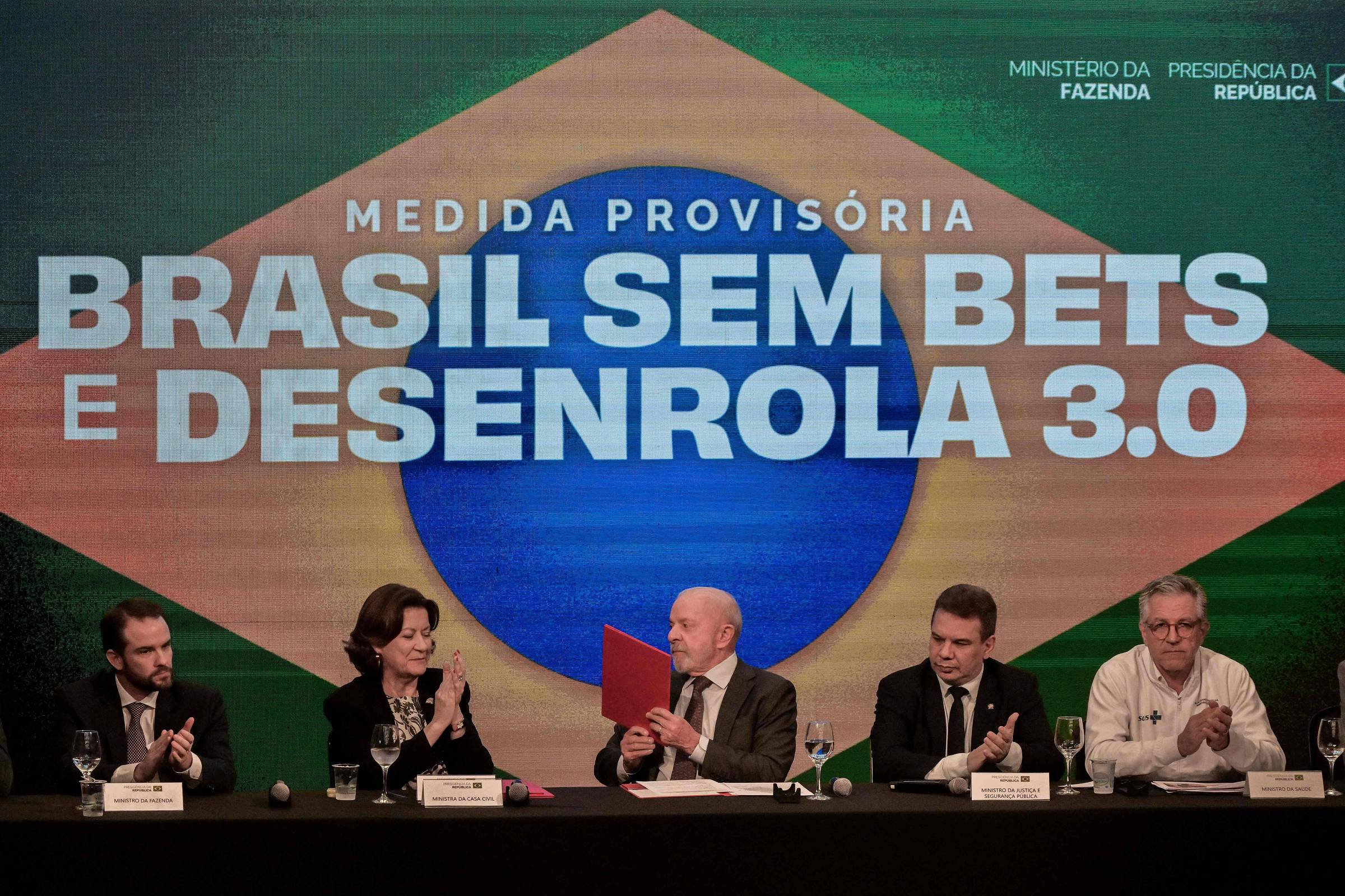 Febraban diz esperar melhora no ambiente de crédito com Desenrola 3.0