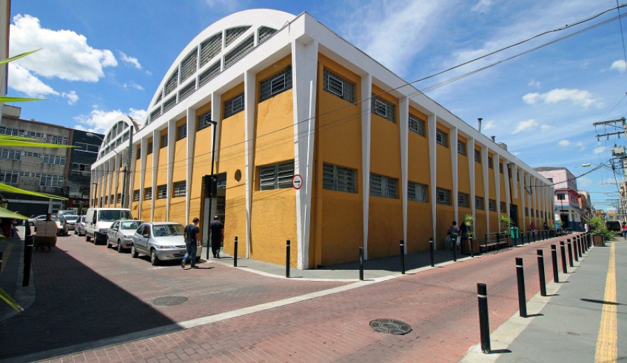 Mercado Municipal de Mogi das Cruzes estará fechado no domingo (04/10)