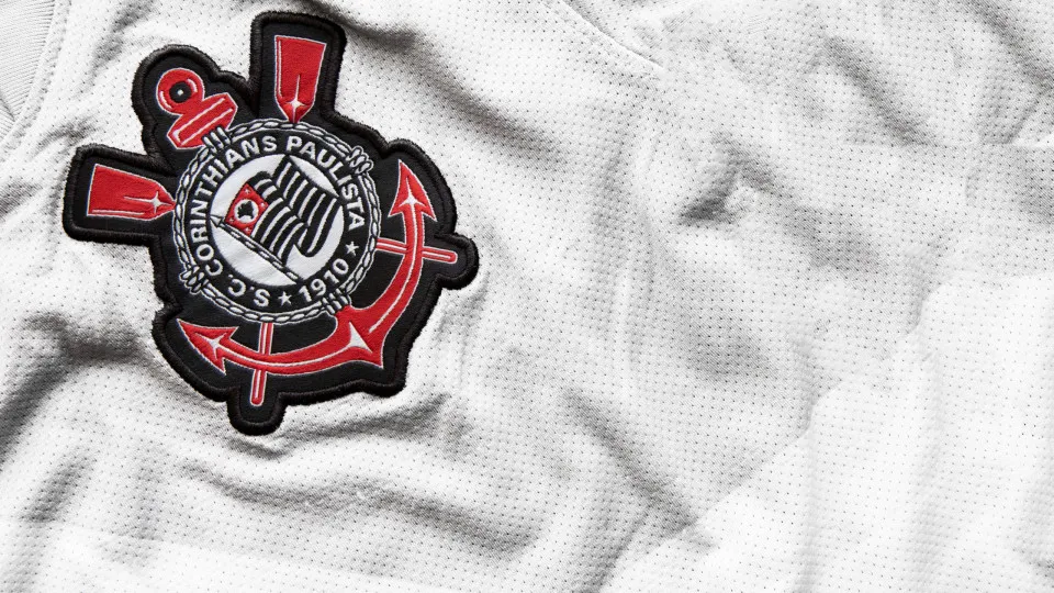 Derrotas aumentam chance de rebaixamento de Corinthians e São Paulo