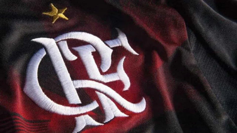 Flamengo 'vira a chave' para defender a liderança do Brasileirão diante do Bahia