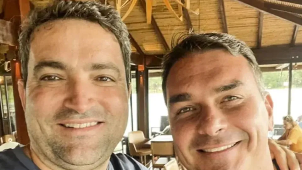 Justiça nega pedido de Willer Tomaz para obrigar Richarlison a apagar posts sobre ilha