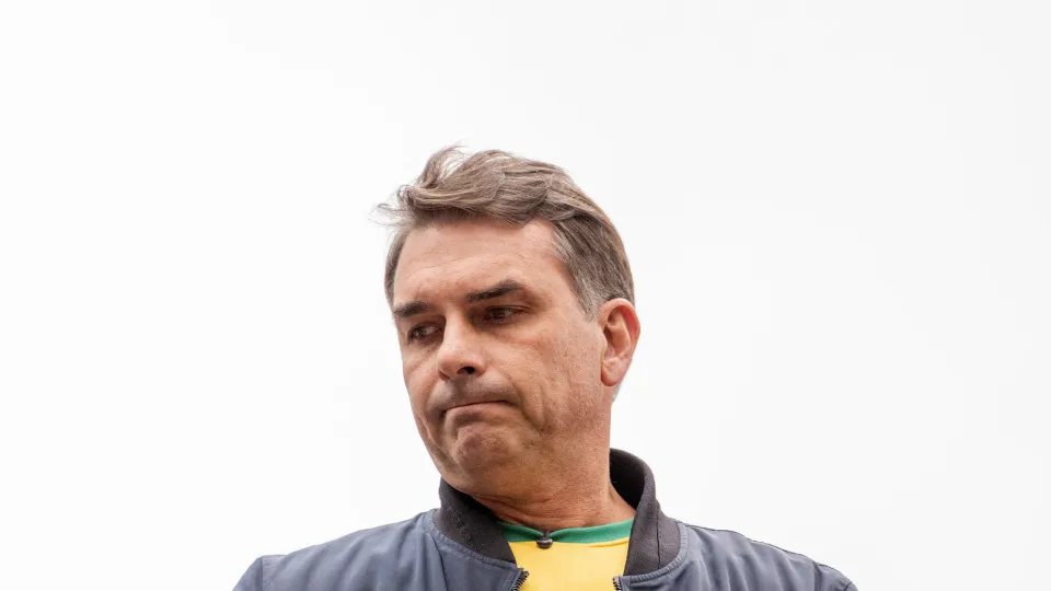 Direita busca transição sem a família Bolsonaro na liderança, diz diretor da Prospectiva Public